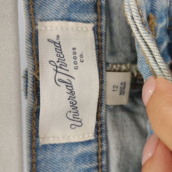 Universal Thread Modest Denim Skirt Size 12 Front Split Stretch NWT - Picture 2 of 7